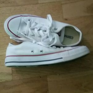White converse all star